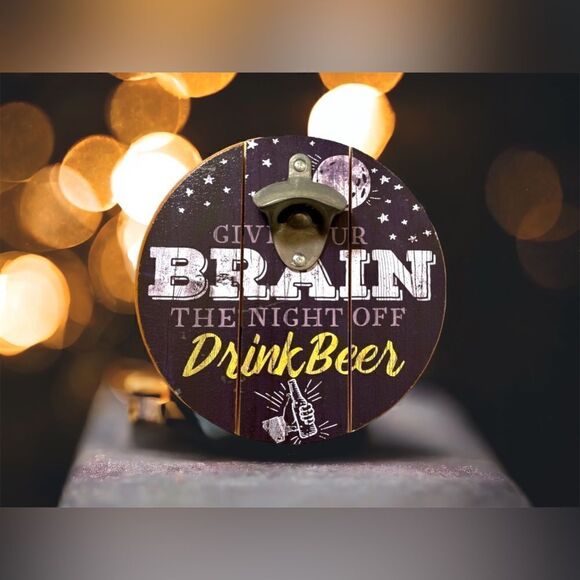 Beer Bottle Opener l Wood Plaque l Round l Wall hanging l 2 styles l New - Picture 2 of 8